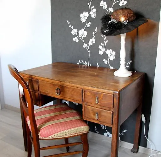 En Bord De Seine Oda ve Kahvaltı Duclair